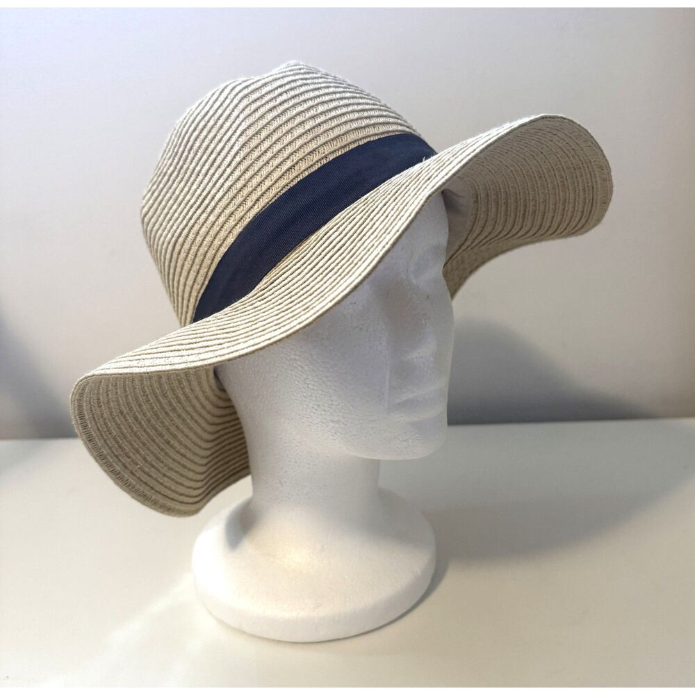 Womens Straw Sun Hat Foldable Wide Brim Black Ribbon Beach Travel Ready O/S